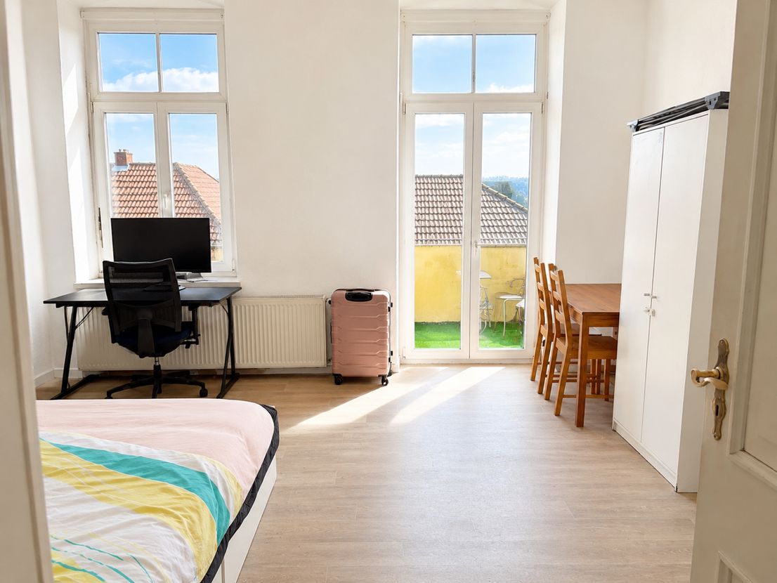 Altbauwohnung mit hohen Decken